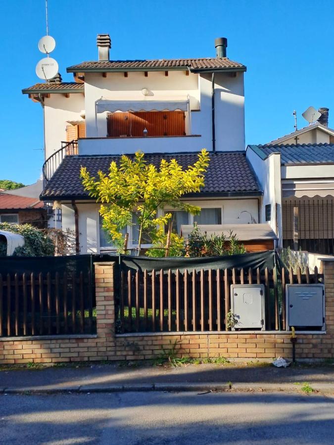 Villa Charming House In Marina Di Ravenna With Fenced Garden Exterior foto